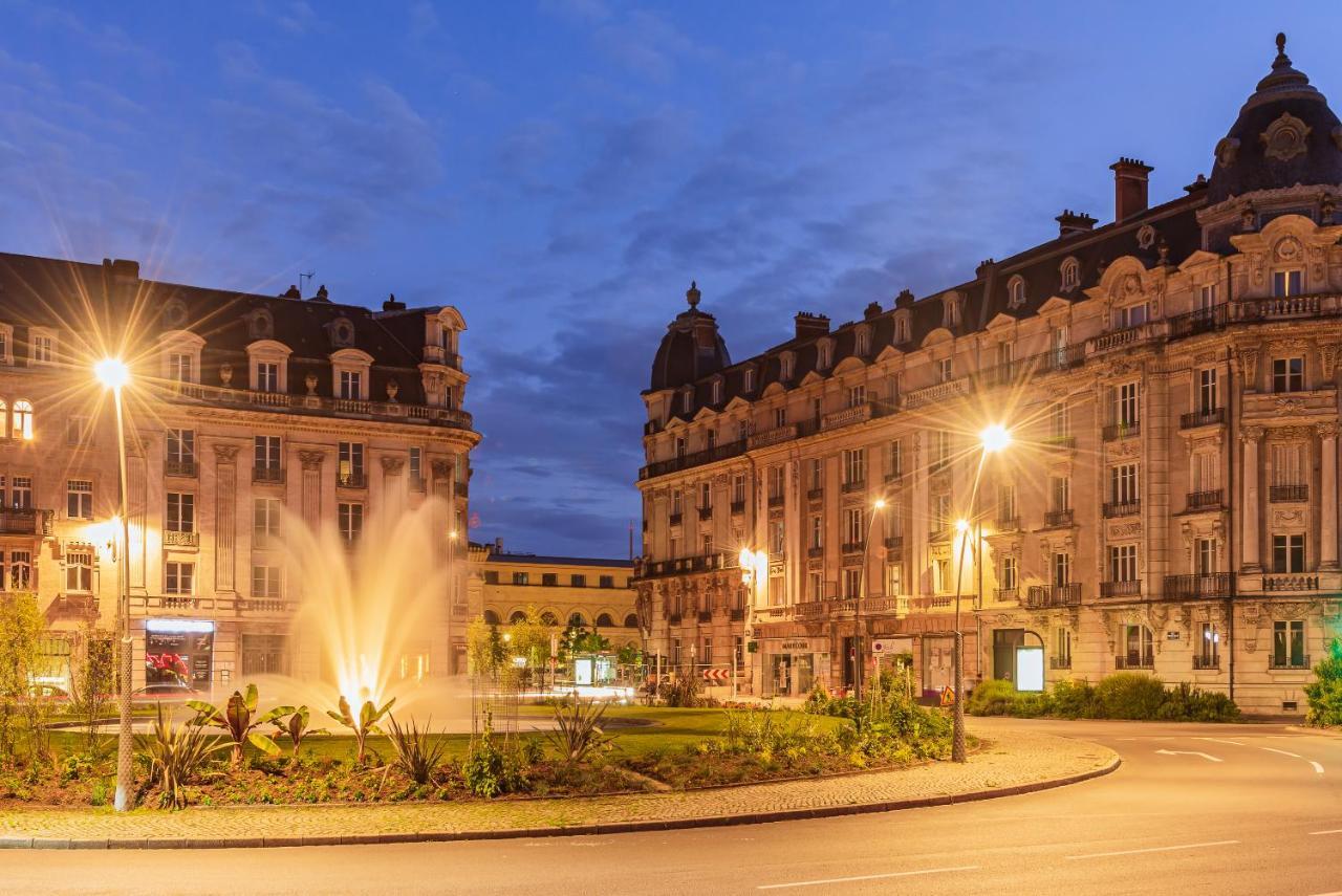 Hotel Le Mondon Metz Ngoại thất bức ảnh