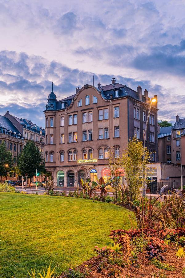 Hotel Le Mondon Metz Ngoại thất bức ảnh