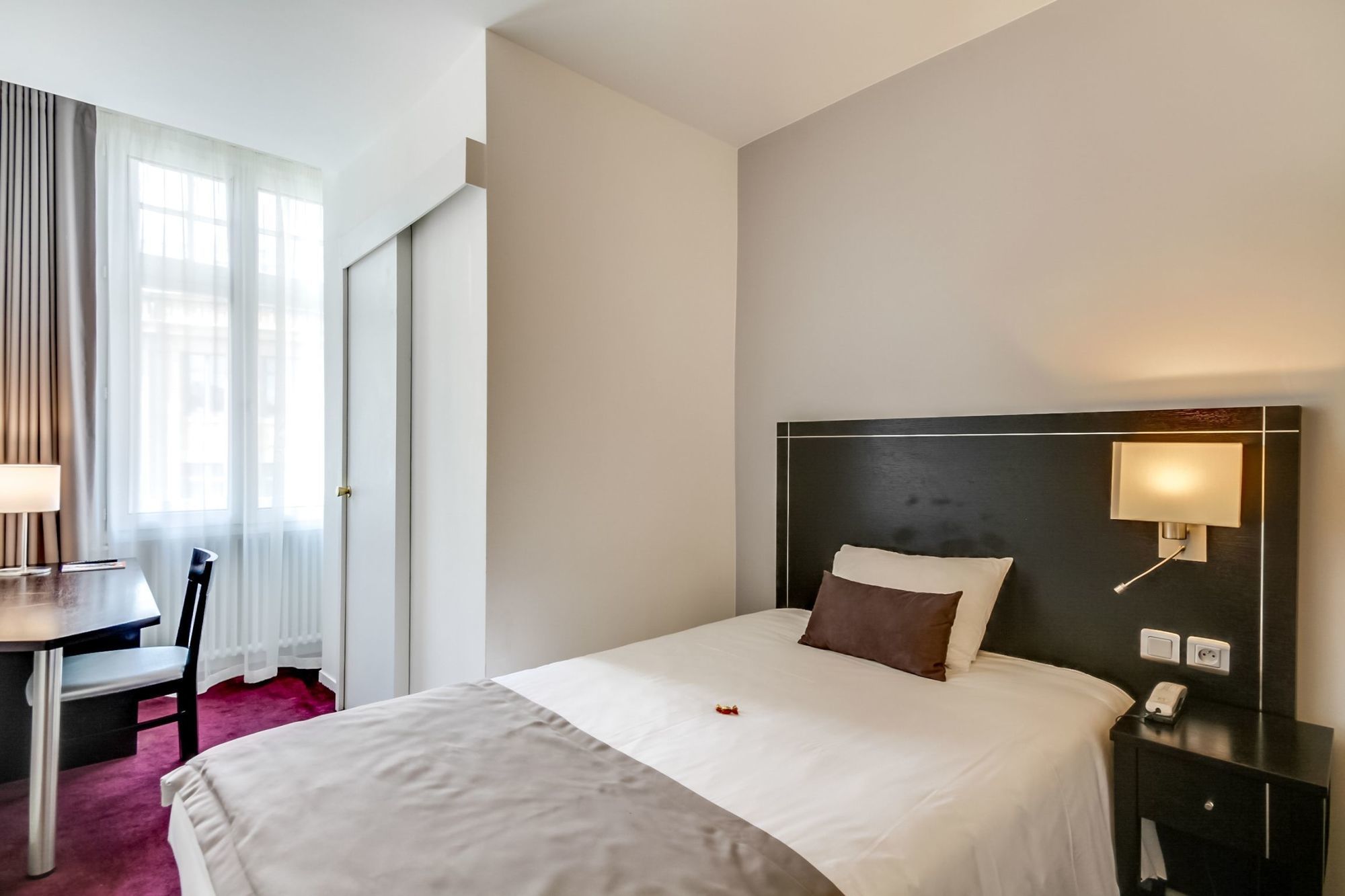 Hotel Le Mondon Metz Ngoại thất bức ảnh